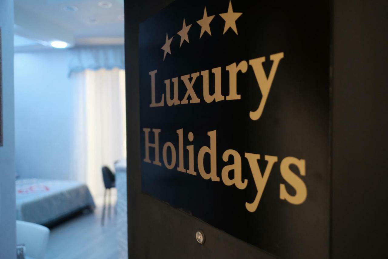 Luxury Holidays 나폴리 외부 사진